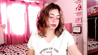 golden_gingerkitty recorded nude video 735674