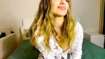 Mileyy_cute video 23-Feb-26