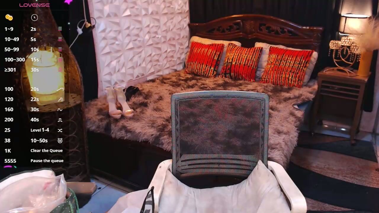 wildroxie 24-Feb-26 wifematerial