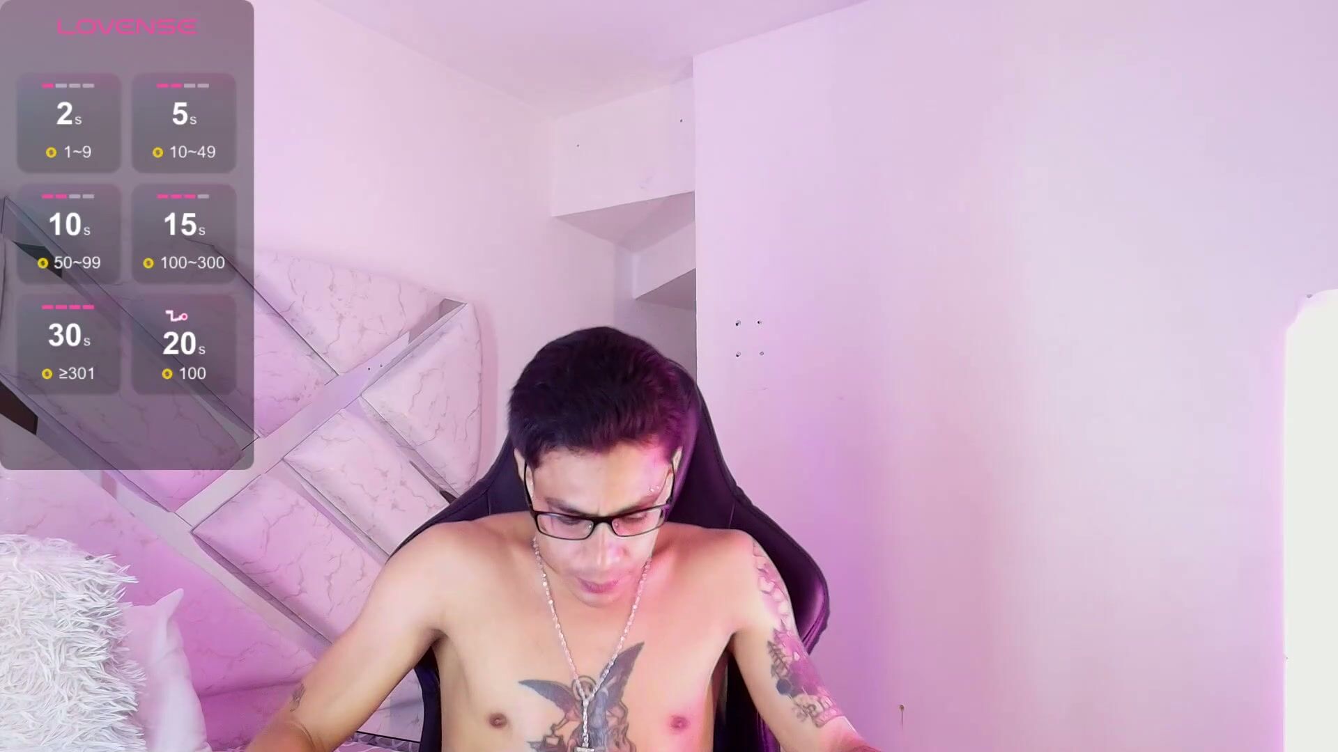 andrew_haalls cam girl 02-24-2026