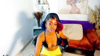 erika_lyrics ebony - 24 February 2026