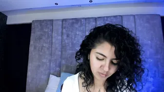 amarettho recorded nude video 739679