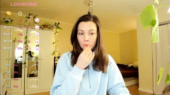 gingerbread__house video chat porn 24-Feb-2026