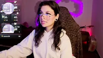 violetqs cam 24-Feb-26