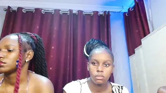 pretty_lioness_ chat porn video 24-Feb-2026