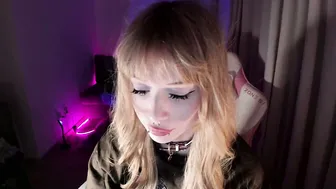 mnepohhh smalltits 25-Feb-26