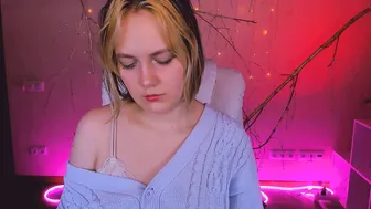 Madeline_doll webcam show 25-Feb-26