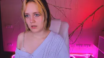 Madeline_doll webcam show 25-Feb-26
