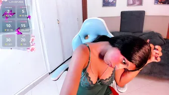 naugthy_brunette_ recorded nude video 741431