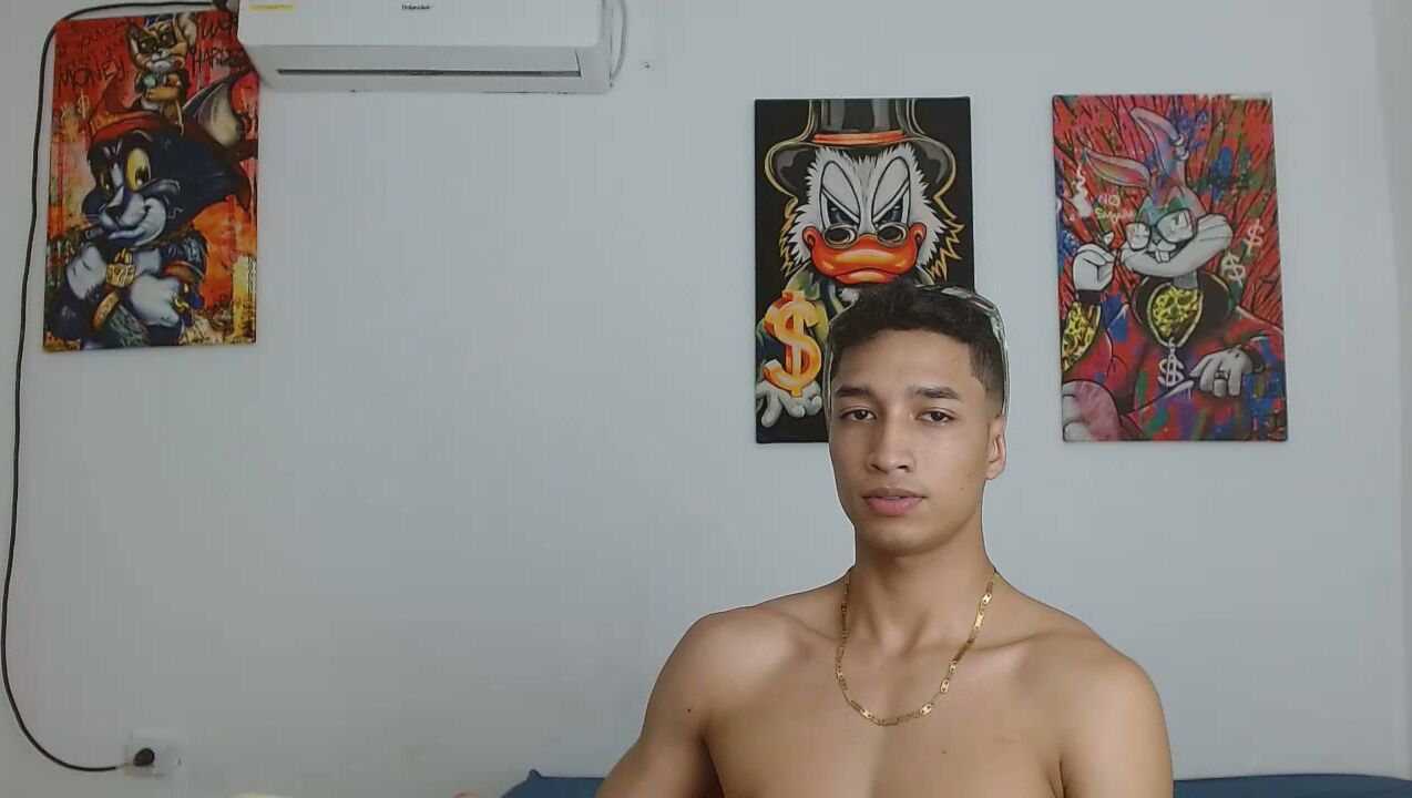 jose_sexycumm findom live webcam show