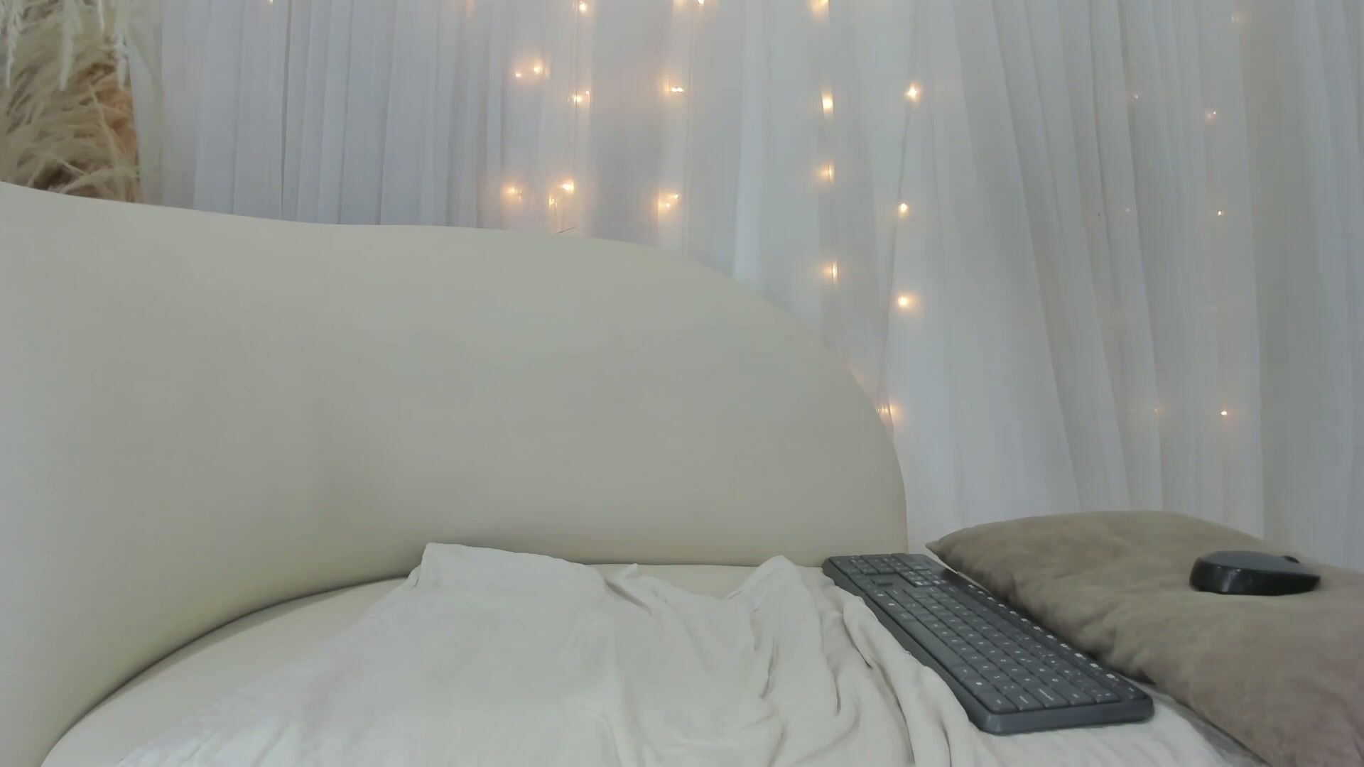 layla__21 cam nude 02/25/2026