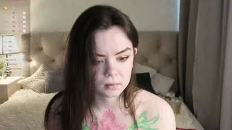 Prettyyy_kitty porn cam (02/25/2026)