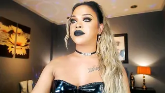 urmajestytyra fetish chat xxx