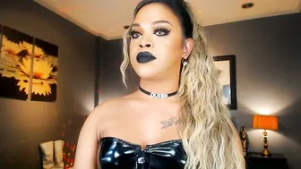 urmajestytyra fetish chat xxx