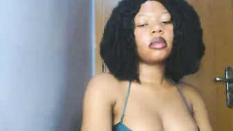 pussy_x_cookie sex chat (02/25/2026)