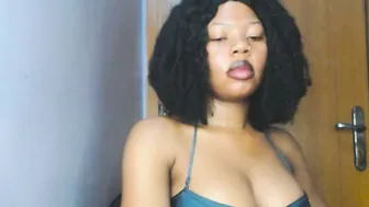 pussy_x_cookie sex chat (02/25/2026)
