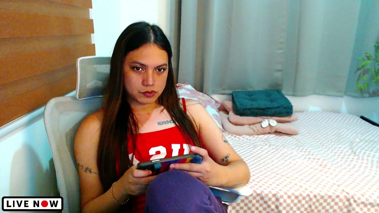 Xxjulielovesyouxx chat sex 02/25/2026