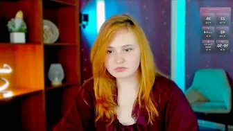 Amina_chilli 18 nude video chat