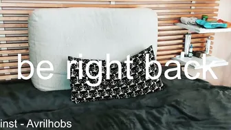 avrilhobs feet video