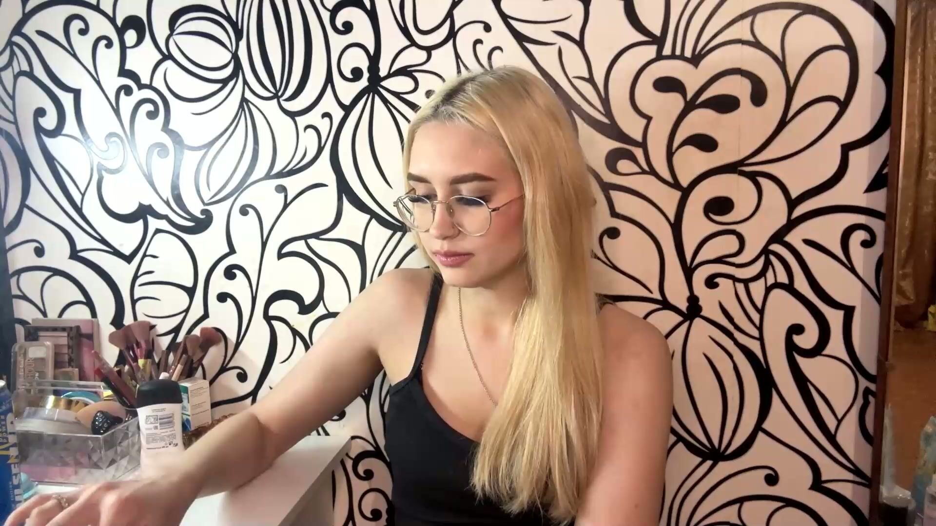 nadiaknake 02-25-2026