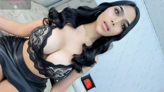 ylonagrae bigboobs 25-Feb-26