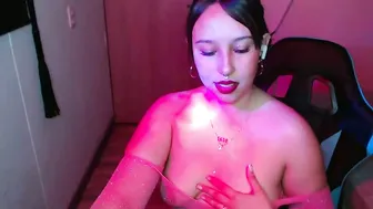 Skarlet_adams sex chat - 26-Feb-2026