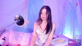 apple_of_pleasure recorded nude video 745452