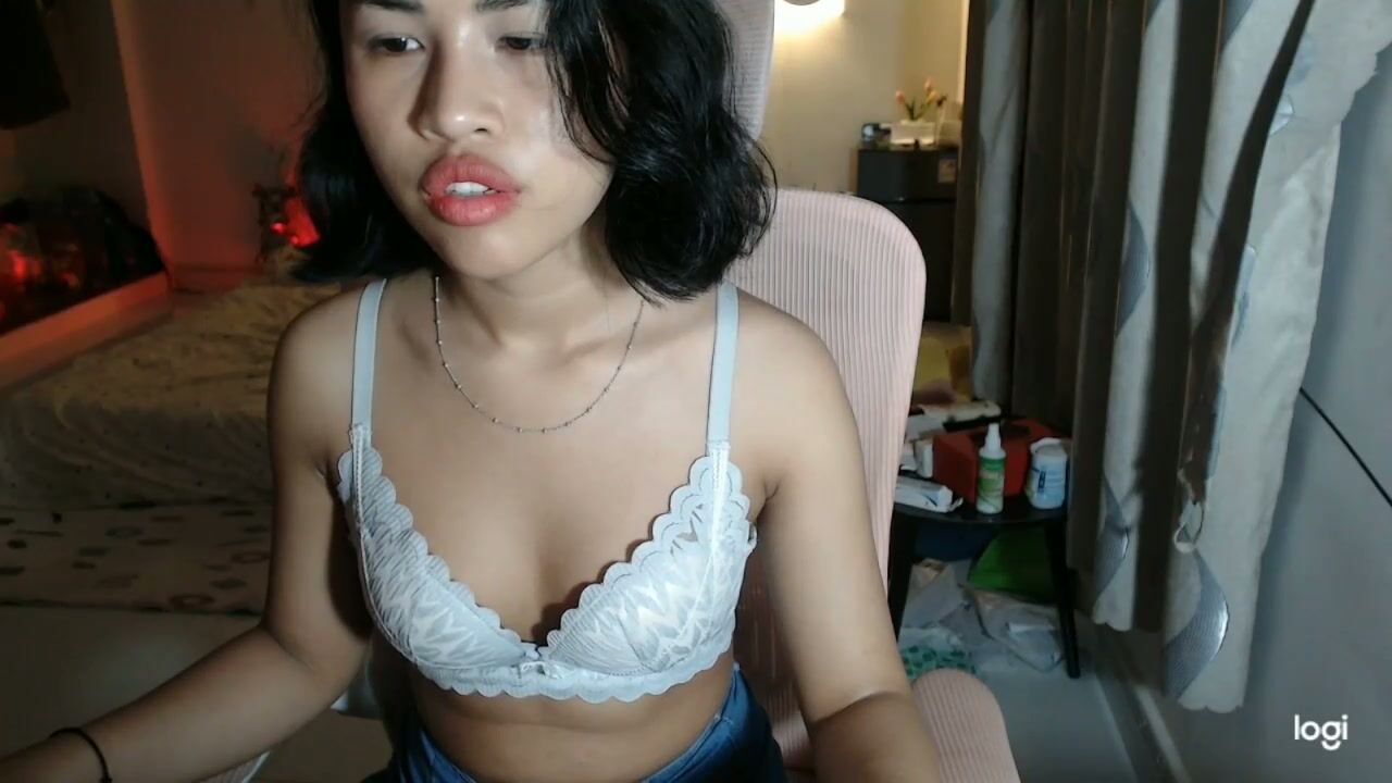 Ellieyun naked nude chat