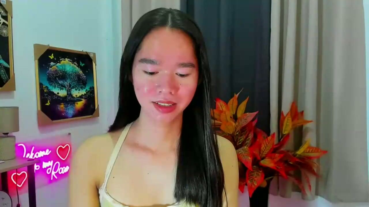 Yourtinybunny wifematerial cam