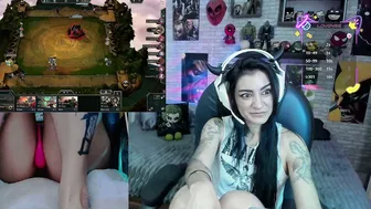 mature_gamer recorded nude video 747716