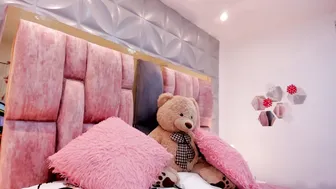 charlotte_icee recorded nude video 748274