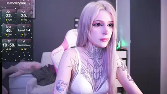 fraulein_mooon teen cam girl
