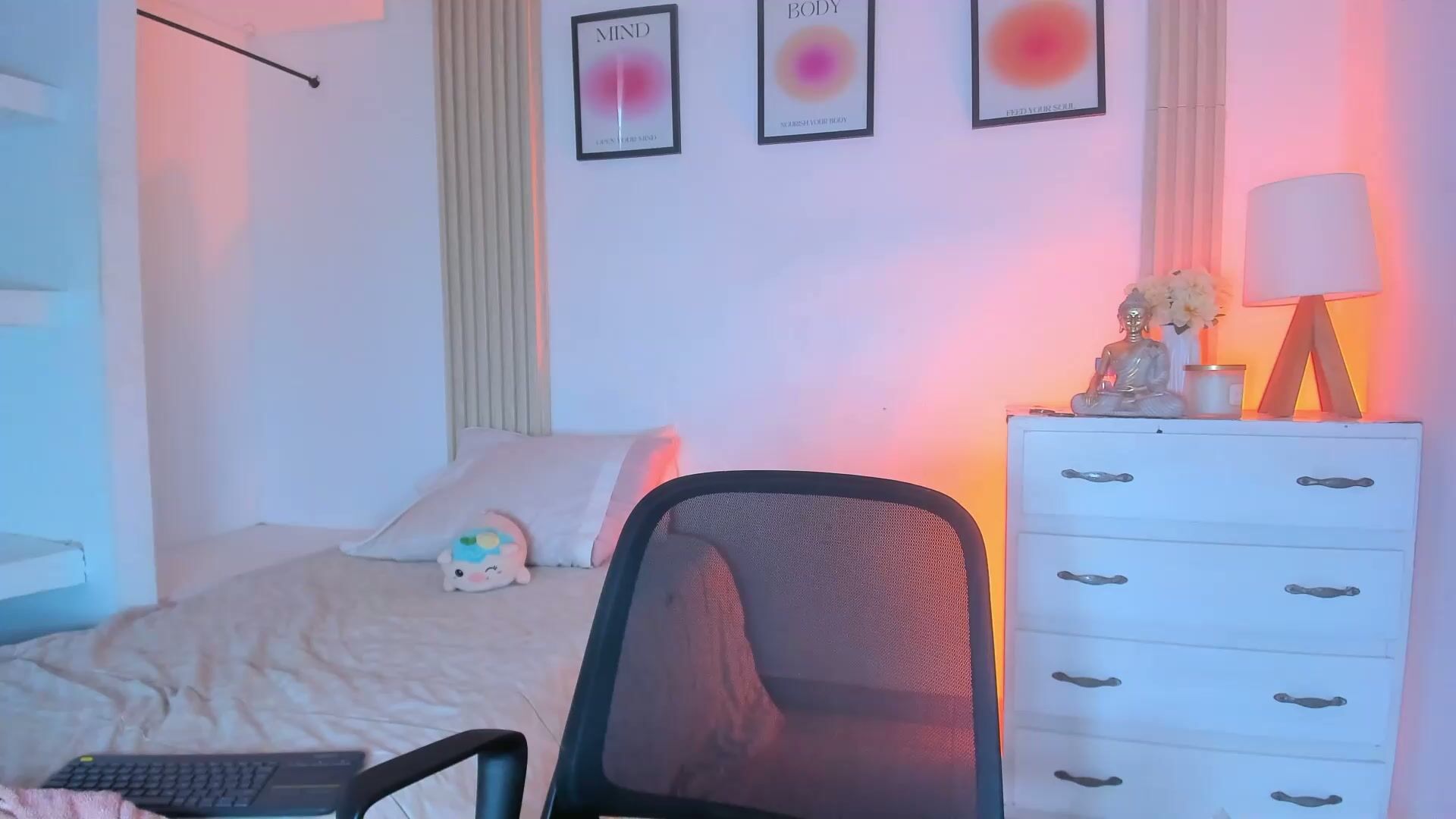 Rossy_x sex porn cam (02/27/2026)
