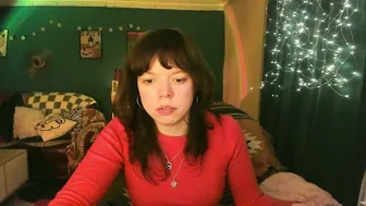 Clancyosbourne slim on webcam