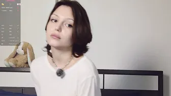 badprincessjenny porn cam (02/27/2026)