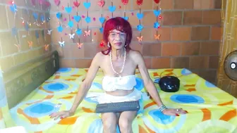 lorenacapelli ass on cam