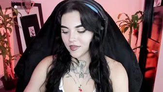 Misscharlottte_18 tattoo cam video