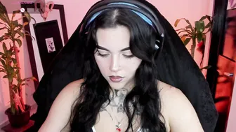 Misscharlottte_18 tattoo cam video