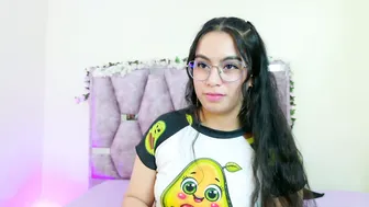 Iris_mandarinne suckdick - 27-Feb-26