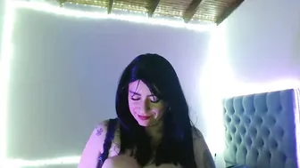 mia_vantt cam sex porn 27-Feb-2026