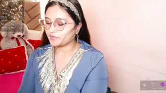 Heluejamil bigass hot webcam porn