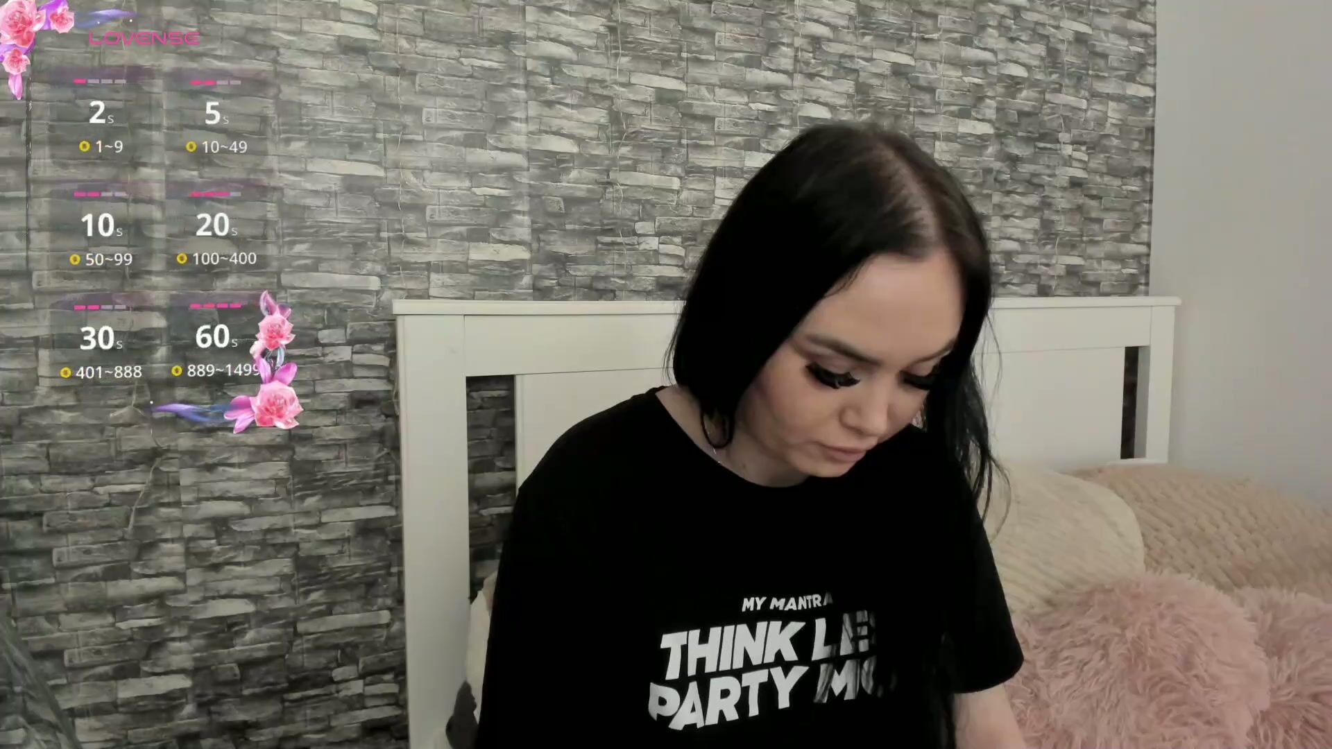 Blue_candy28 on webcam (02-28-2026)