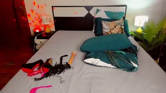 Miss_meag submissive - 02/28/2026
