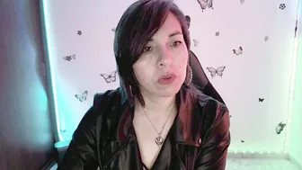 Rebbeca09 posing on webcam amateur webcam video