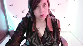 Rebbeca09 posing on webcam amateur webcam video