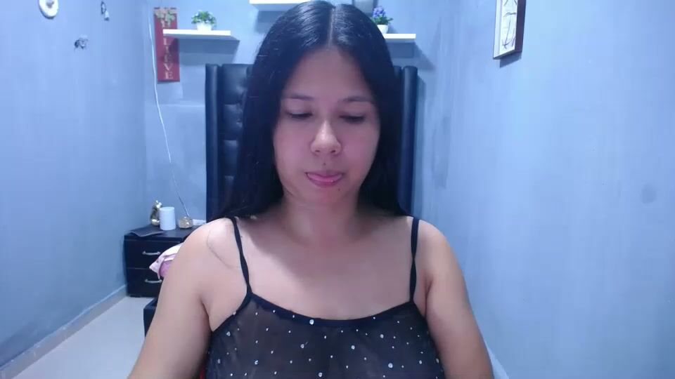 britanyx1 bigtits cam porn video