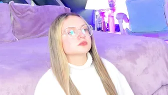 giigii_hadid recorded nude video 757232