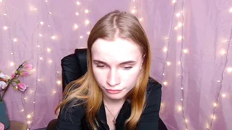 ritakiskis shy cam sex
