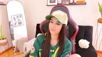 emmyevans1 recorded nude video 757575