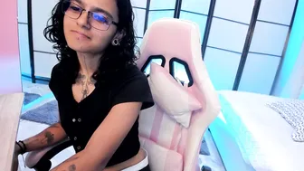 Julianne_7 video cam (03-01-2026)